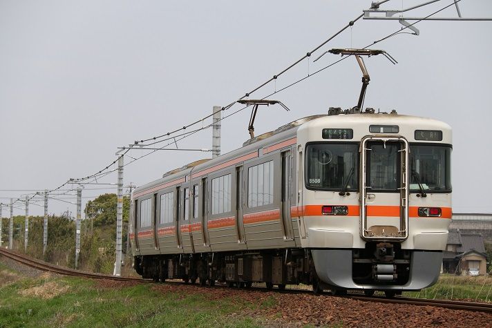 衣浦臨海鉄道 DD51-853借り入れ 2017.4.22 その2 : 半田の吉田のblog