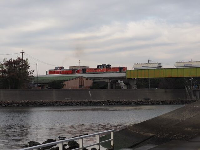 衣浦臨海鉄道でのDD51が代走しました。 2021.2.8~9 その1 : 半田の吉田のblog