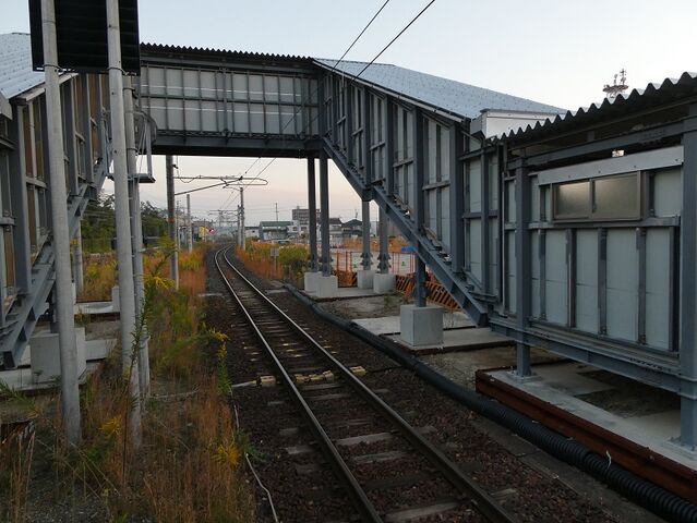 ０　半田駅にて　その3