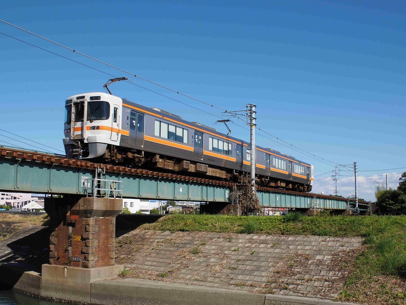 衣浦臨海鉄道 2021.11.6 : 半田の吉田のblog