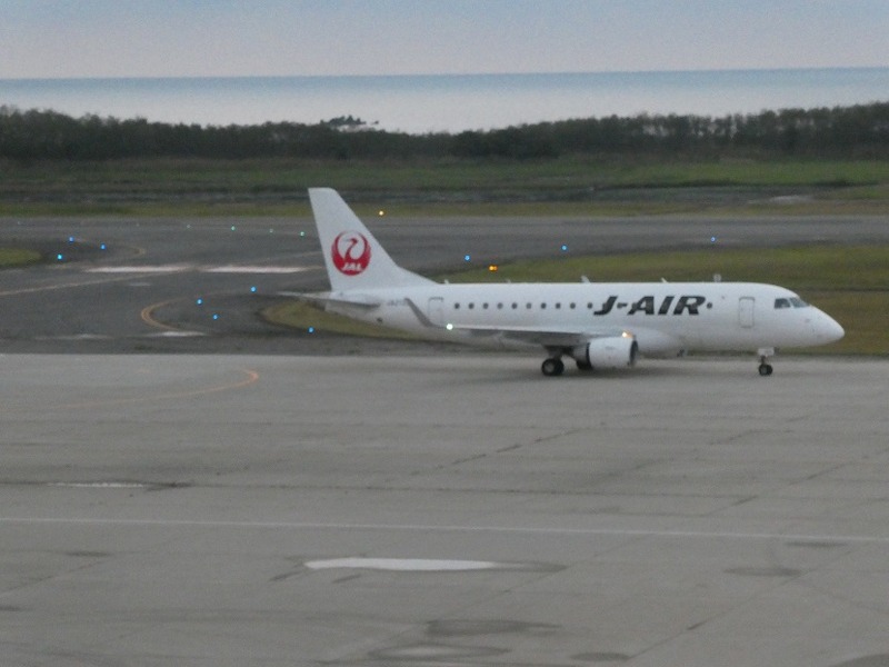 6 新潟空港 その3 jpg