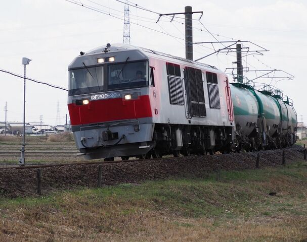 2 DF200-205 白鳥信号所にて その3