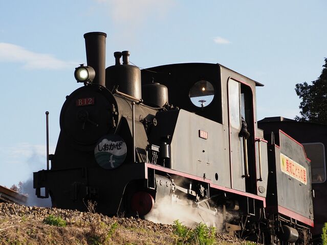 ６　駅発車ギラリ　その1