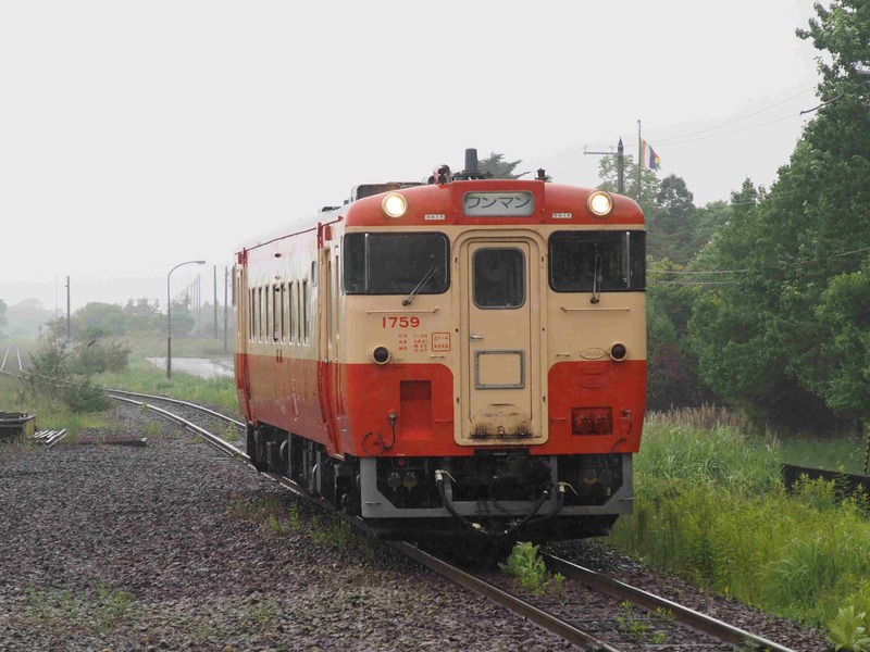 8 北海道旅行 その23- 日高線 キハ40-1759 勇払駅にて