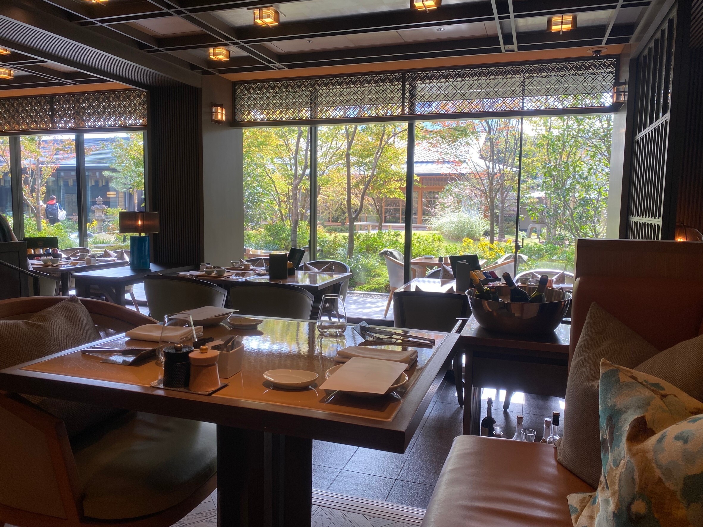 HOTEL THE MITSUI KYOTOでアフタヌーンティー : 酒とアマモノの日々