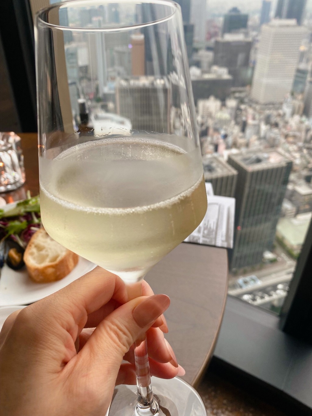 コンラッド大阪 イブニングカクテル : 酒とアマモノの日々