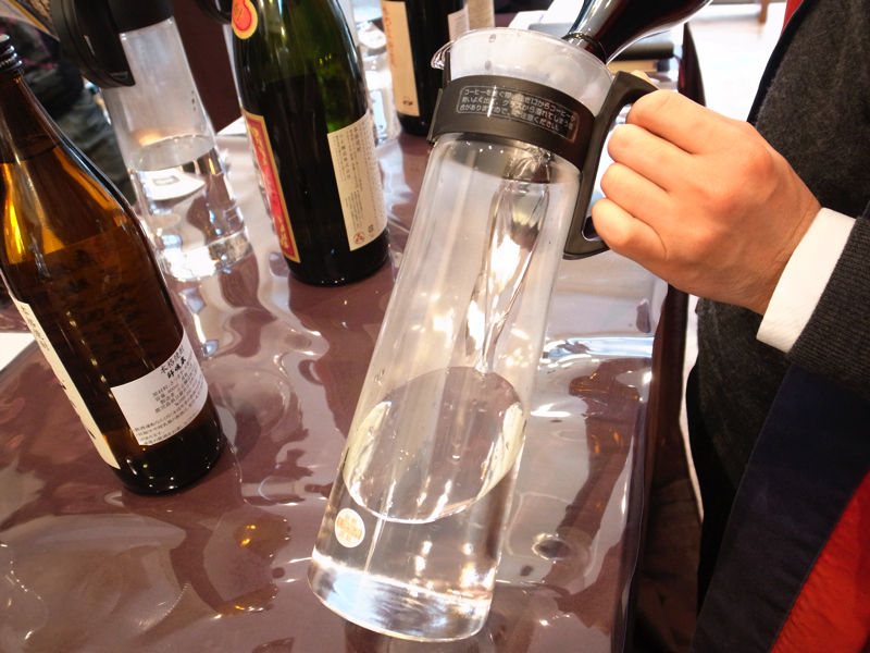 いも祭2日目_注ぎ方そーっと