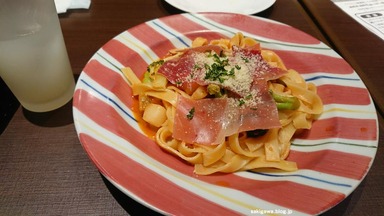 彩り野菜のフィットチー 生ハム