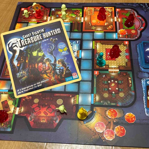 Ghost Fightin' Treasure Hunters-top