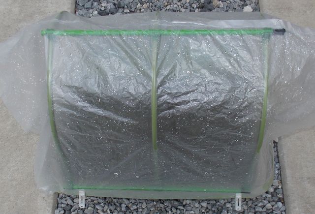 プランター用ビニールハウスの自作 釣 るズ プランター用ビニールハウスの自作 釣 るズ