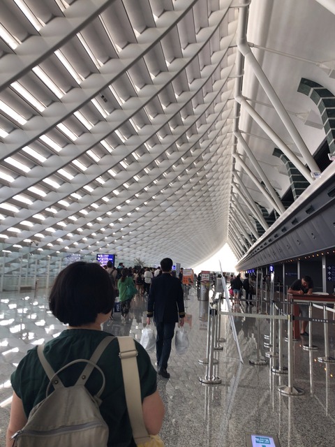 AEEF4D5C-EA07-4B3B-AFAD-04366BD62BA0