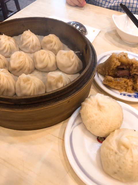 A928F1B6-CE89-4A27-9A77-7EEDB2A0C034