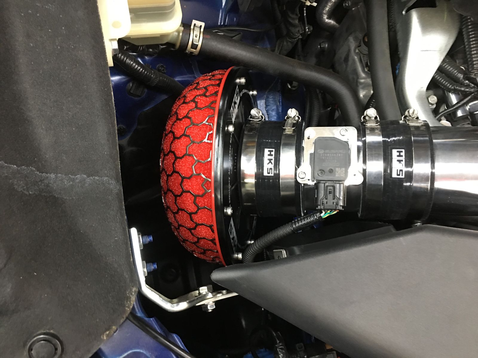WRX(VAB)にHKSレーシングサクション取り付け : Super Autobacs 