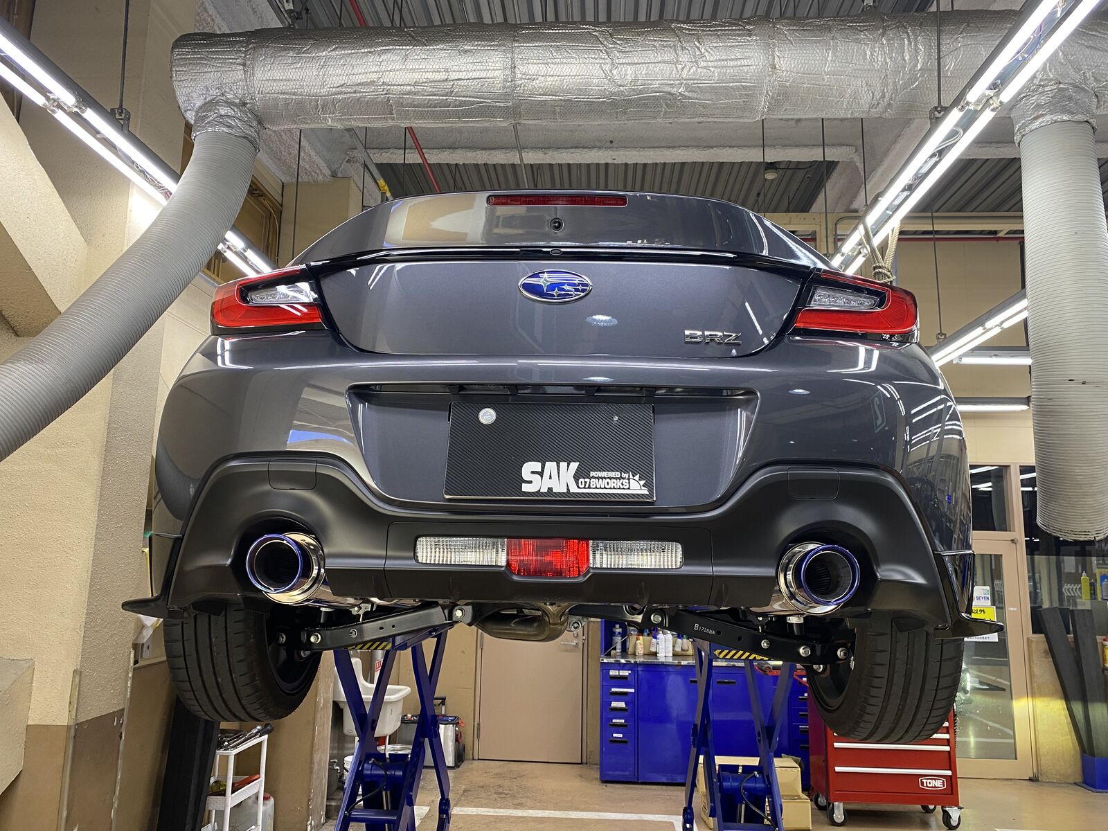 新型BRZ(ZD8)にアペックスN1マフラー取り付け : Super Autobacs 