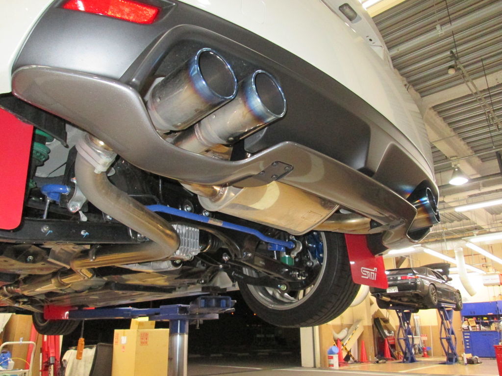 GRF WRX STIにSTIリアアンダースポイラーの取付 : Super