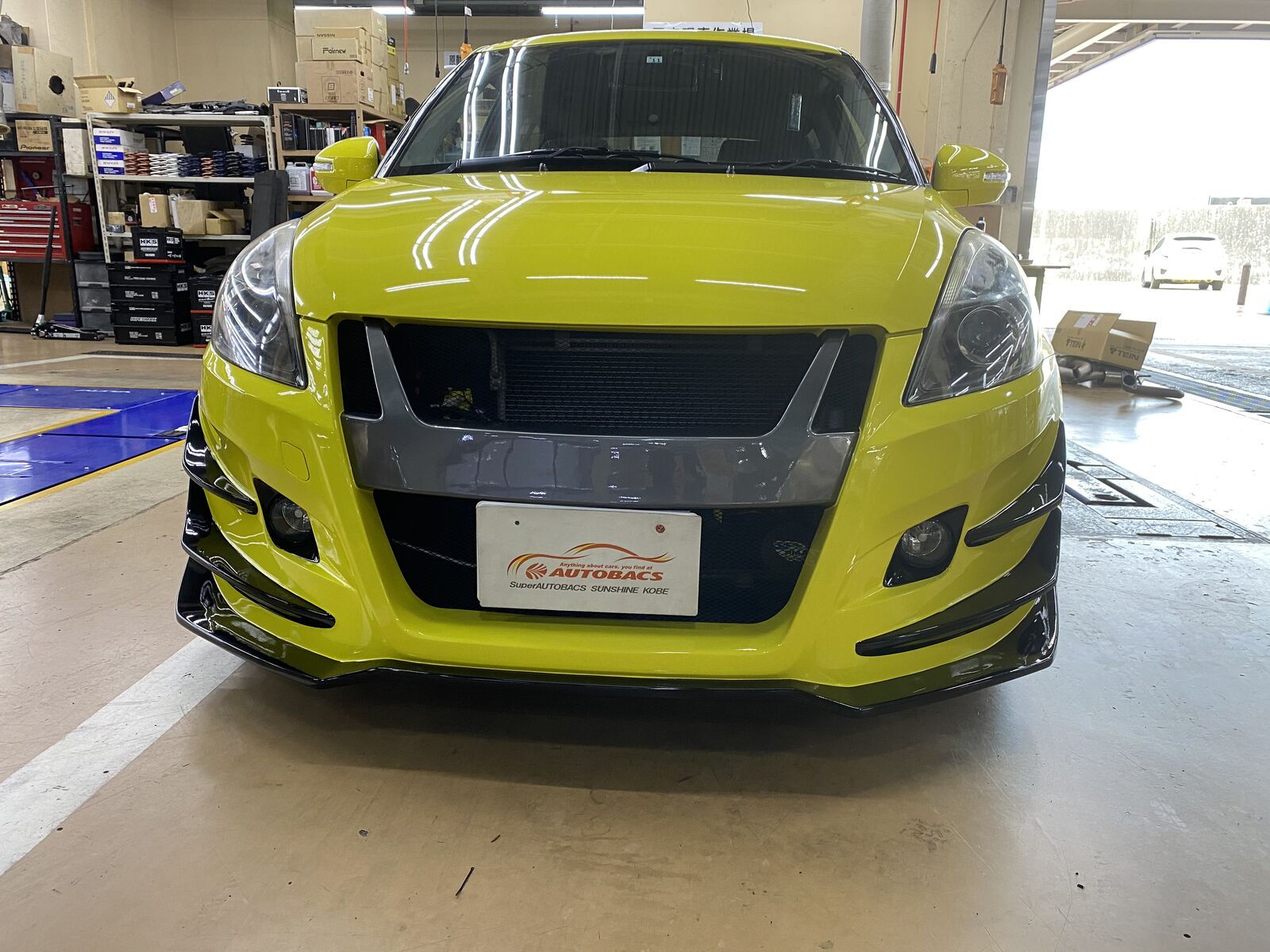 スイフトスポーツ(ZC32S)にTMフロントバンパー取り付け : Super