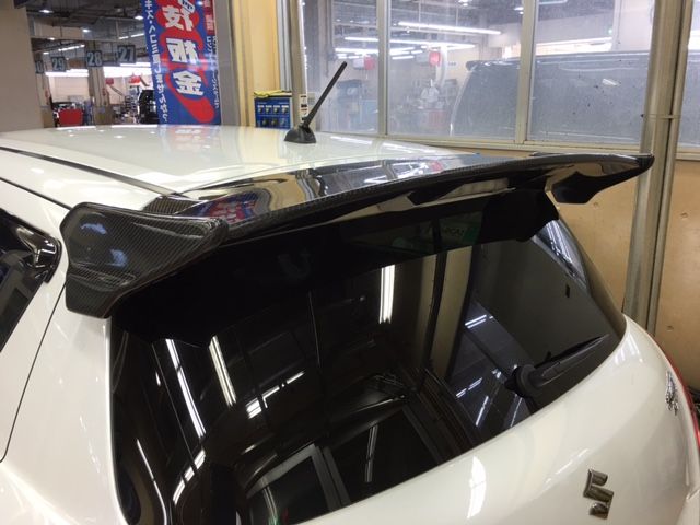 ZC32Sスイフトスポーツにトライフォース ボンネット&ウイング ZC32Sスイフトスポーツにトライフォース ボンネット&ウイング