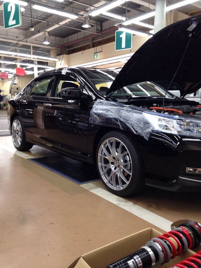 アコードハイブリｯドに車高調 ホイル Super Autobacs Sunshine Kobe Tuning Blog