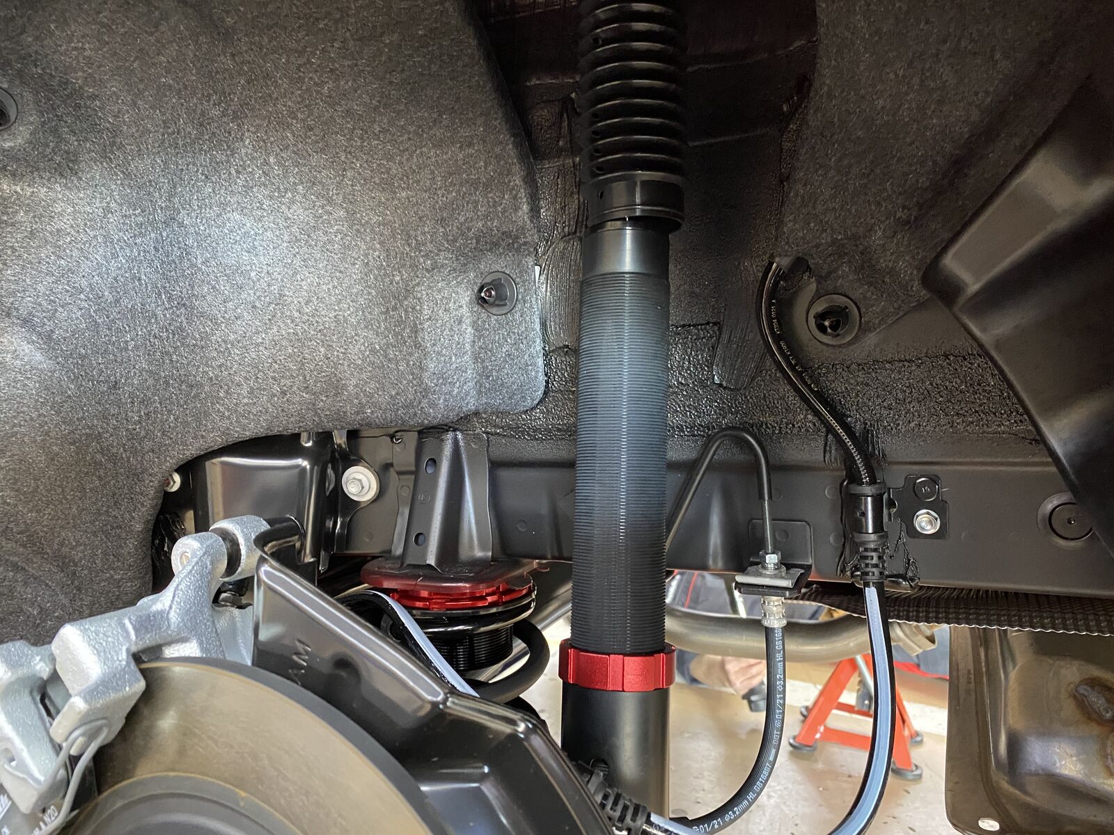 Mazda3に車高調取り付け Super Autobacs Sunshine Kobe Tuning Blog