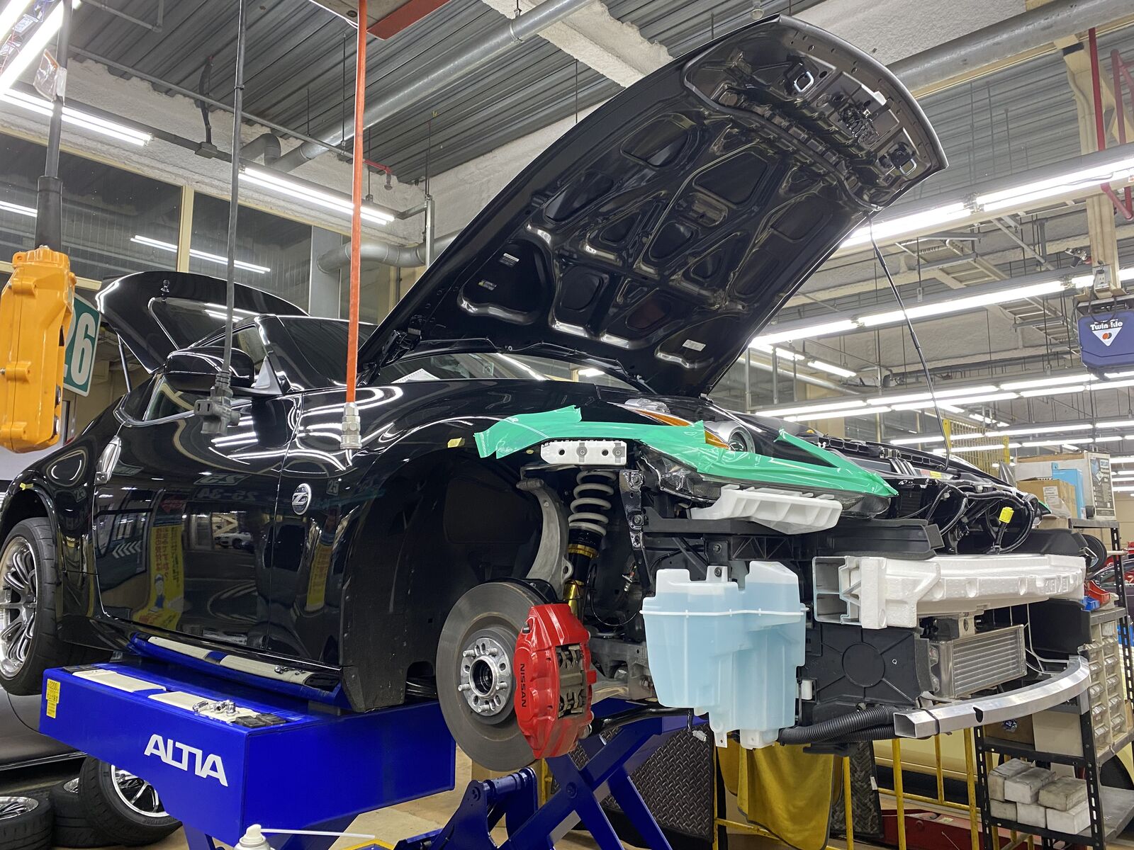 Z34にオイルクーラーKIT : Super Autobacs sunshine KOBE TUNING Z34にオイルクーラーKIT : Super Autobacs sunshine KOBE TUNING