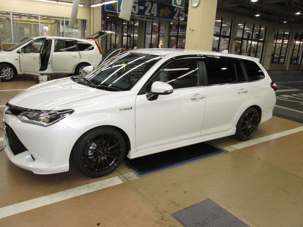 カローラフィルダーhvにtein車高調の取り付け Super Autobacs Sunshine Kobe Tuning Blog カローラフィルダーhvにtein車高調の取り付け Super Autobacs Sunshine Kobe Tuning Blog