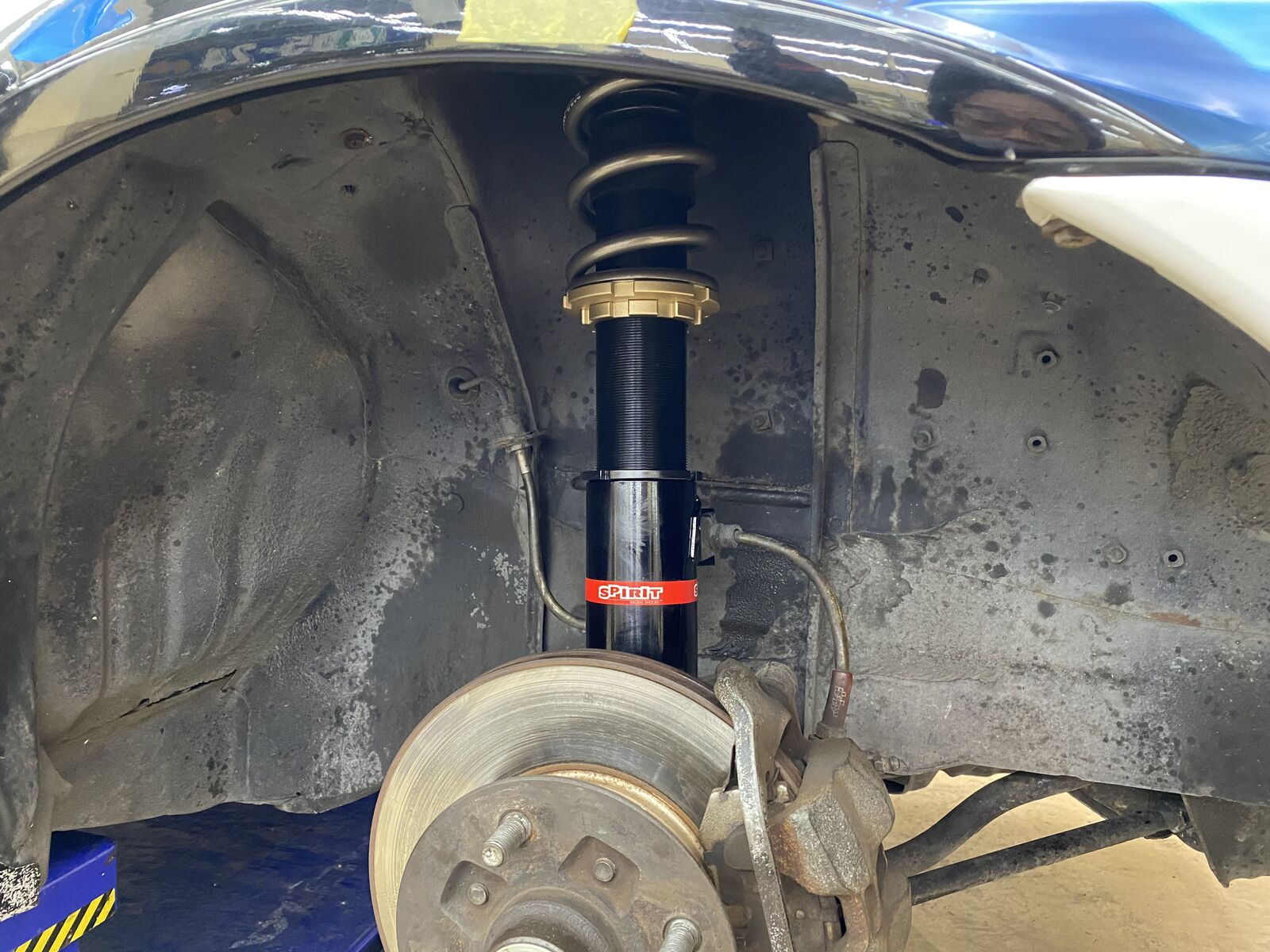 Ae86にspirit車高調取り付け Super Autobacs Sunshine Kobe Tuning Blog