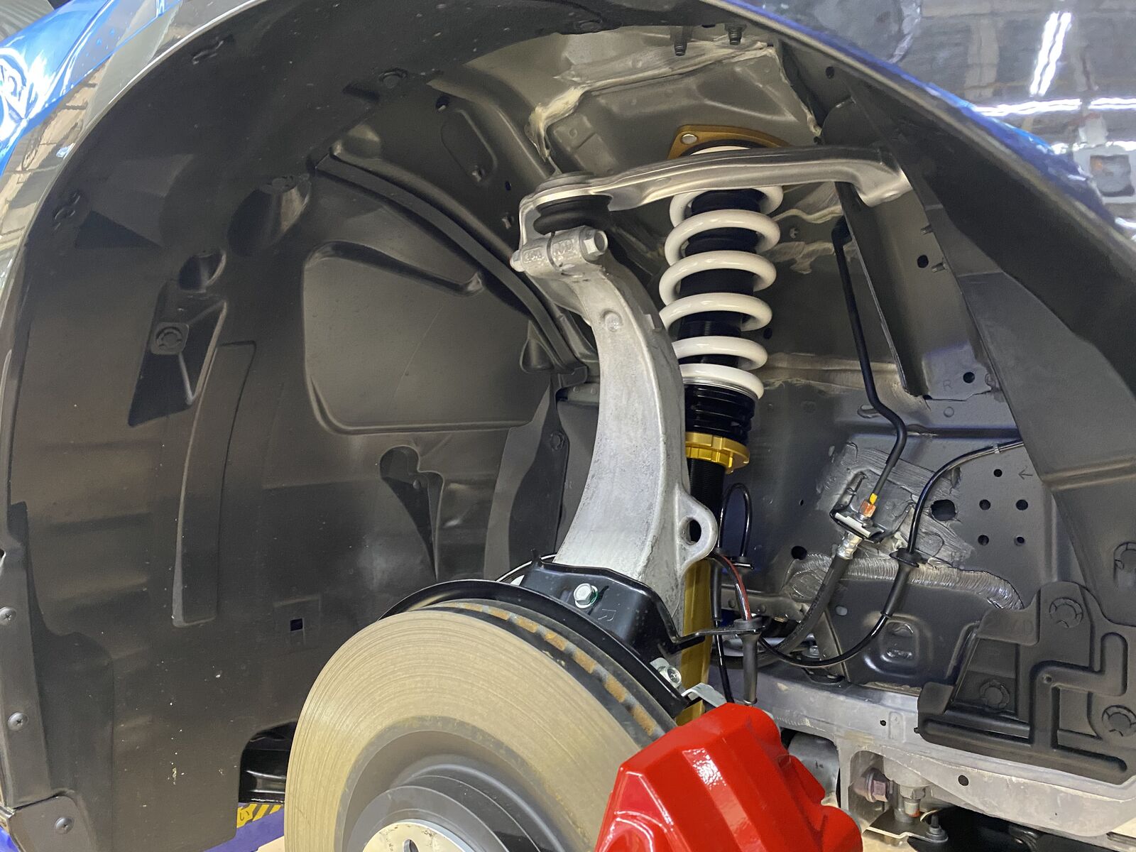 Z34に車高調取り付け Super Autobacs Sunshine Kobe Tuning Blog