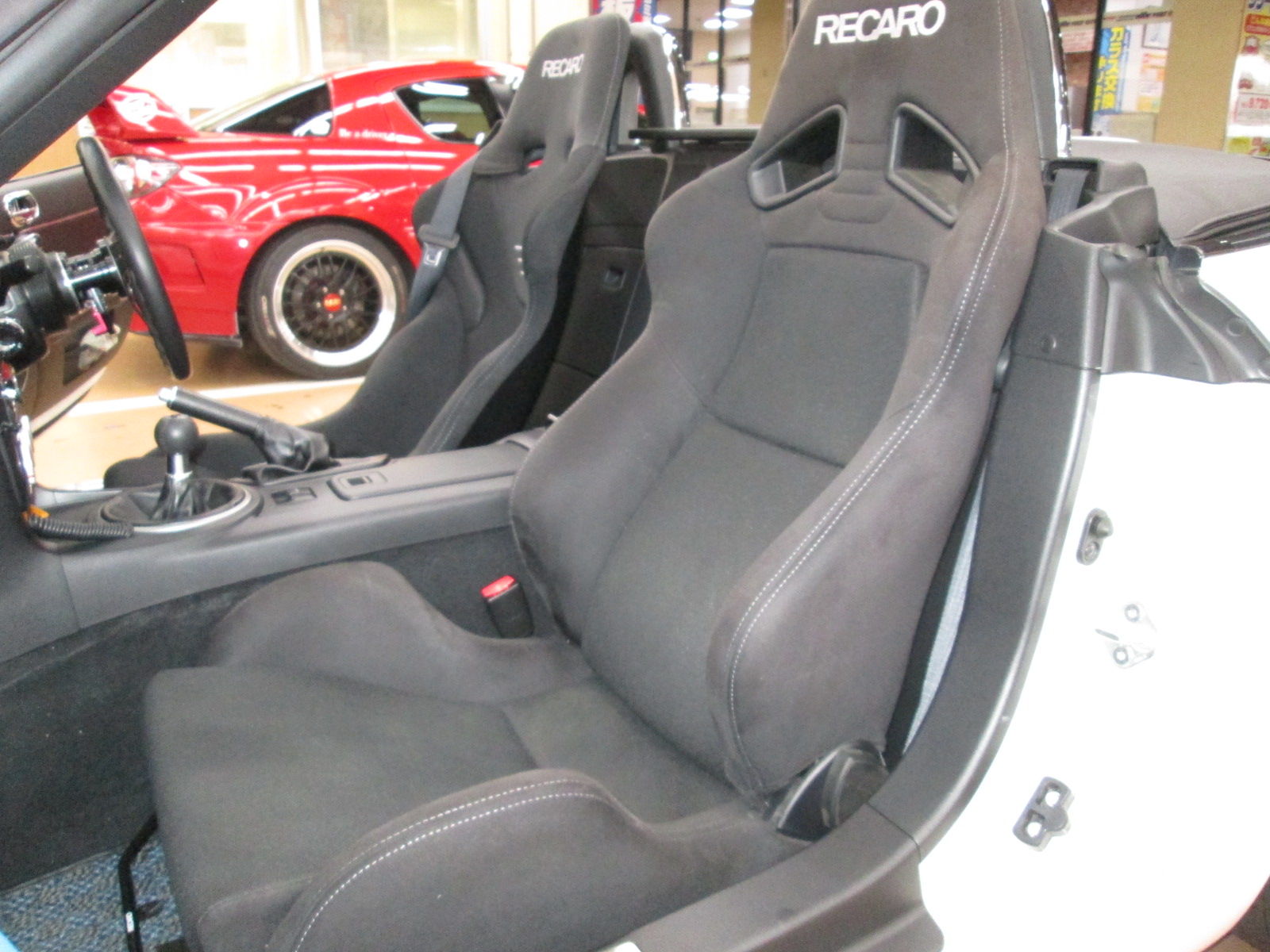 NCロードスターにRECAROシート : Super Autobacs sunshine KOBE TUNING 