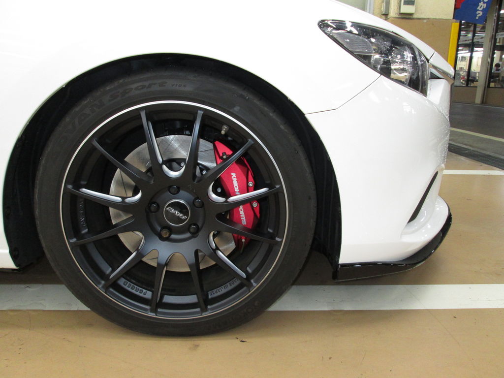 GJアテンザにスポーツブレーキキットの取り付け : Super Autobacs