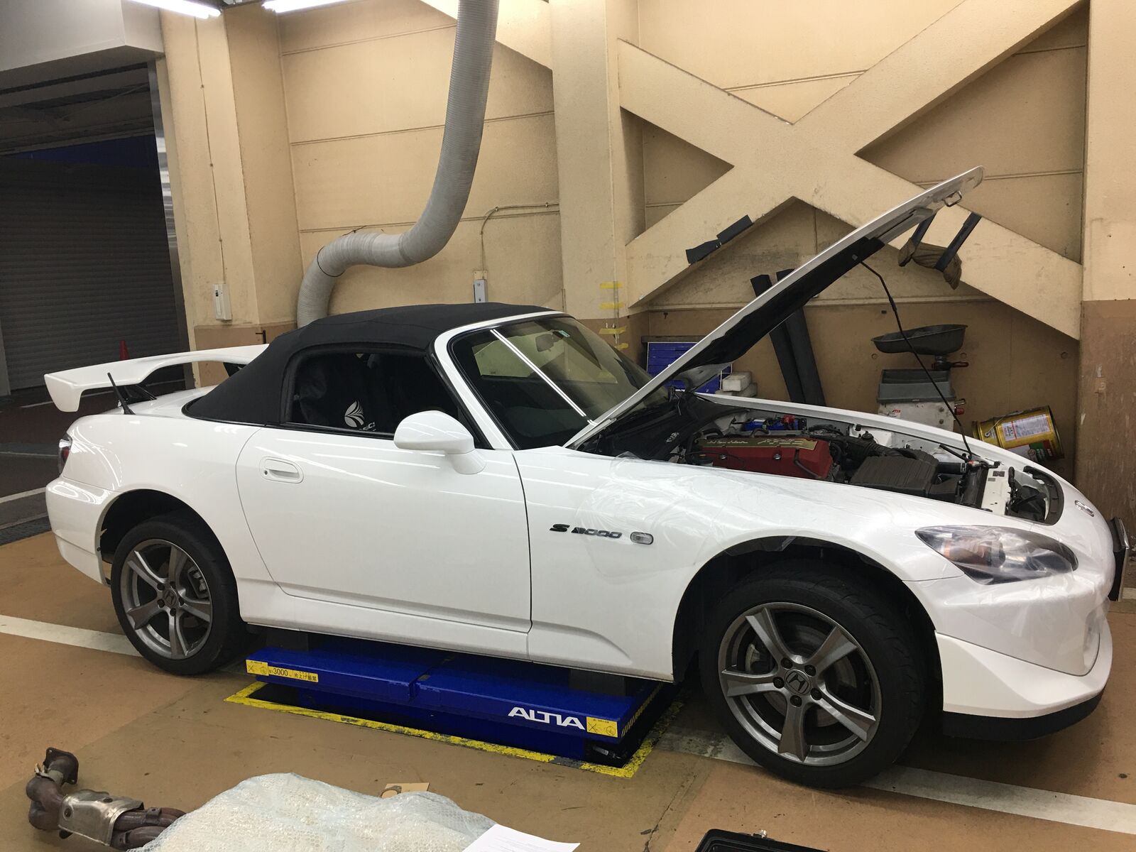 Super Autobacs sunshine KOBE TUNING BLOGS2000にASMエキマニ(ジルコテック)取り付け