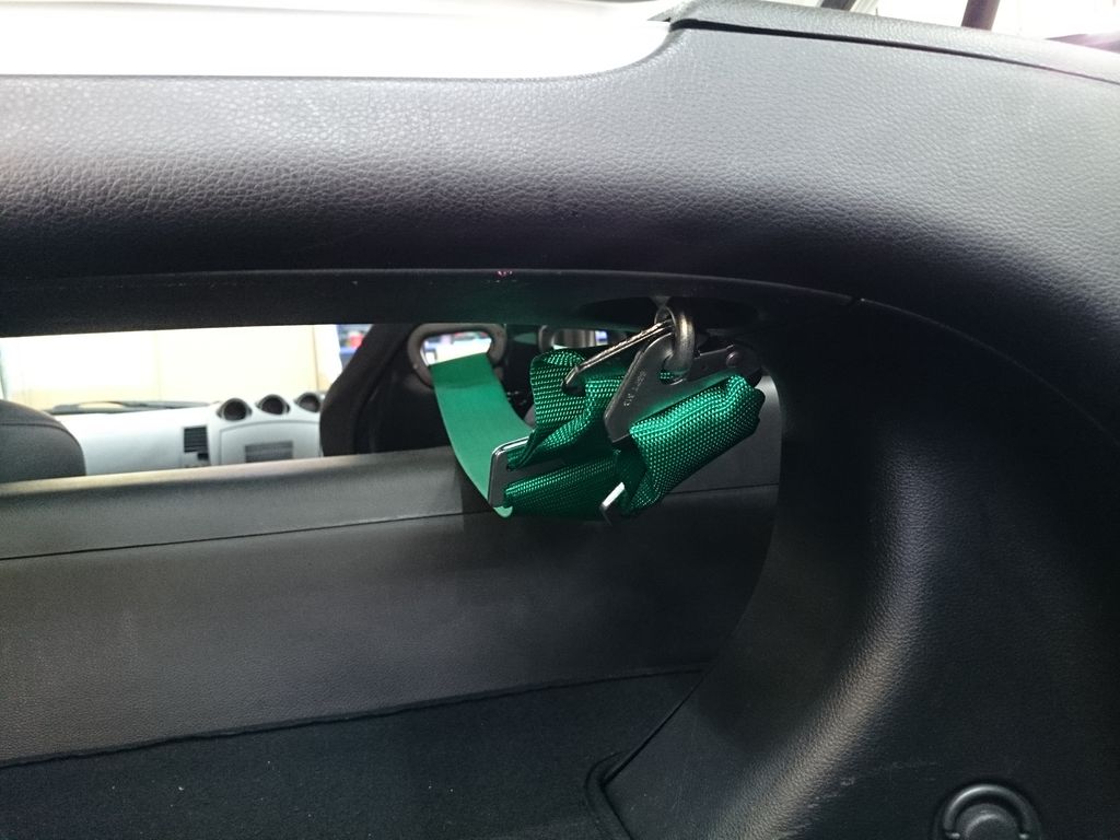 Z33にRECARO＆4点シートベルト取り付け : Super Autobacs sunshine