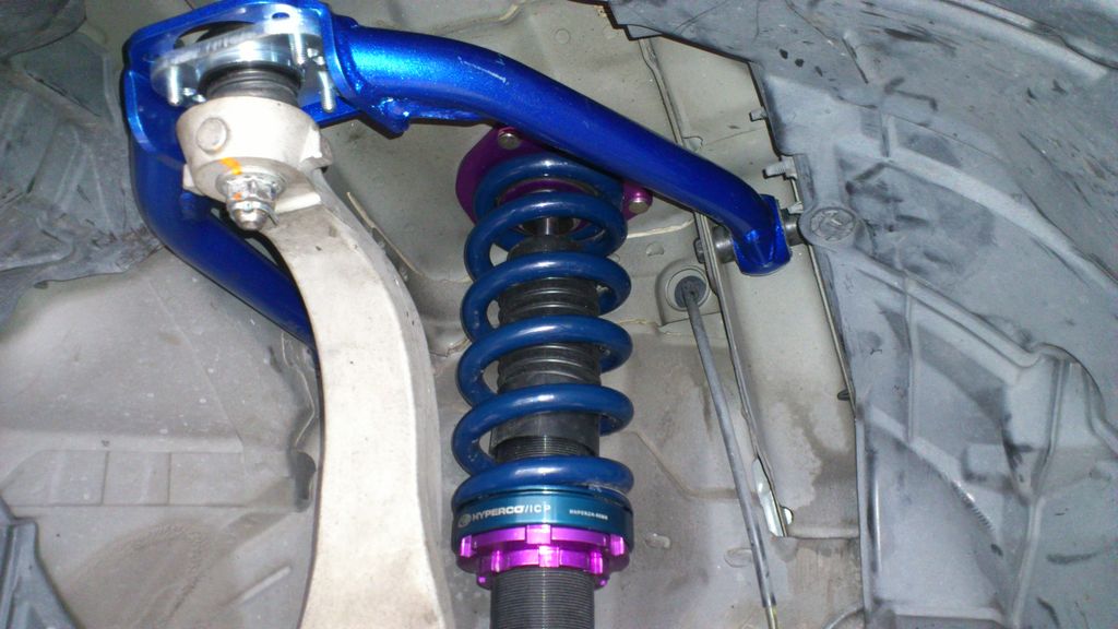 Z33にアッパーアームとパーチェの取付 : Super Autobacs sunshine KOBE  