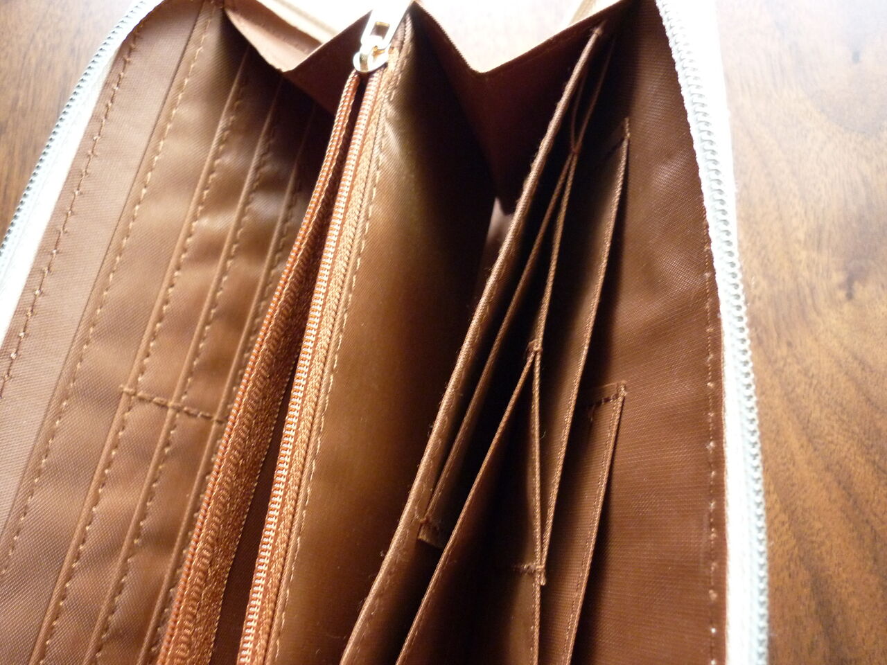 大人のおしゃれ手帖付録 ハリス金運を呼ぶ長財布 気ままな毎日