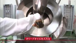 nuts11