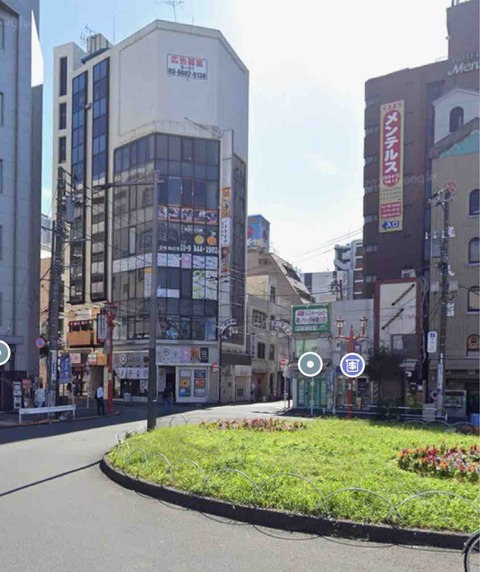 巢鸭粉红沙龙街景照片、东京粉红沙龙女孩推