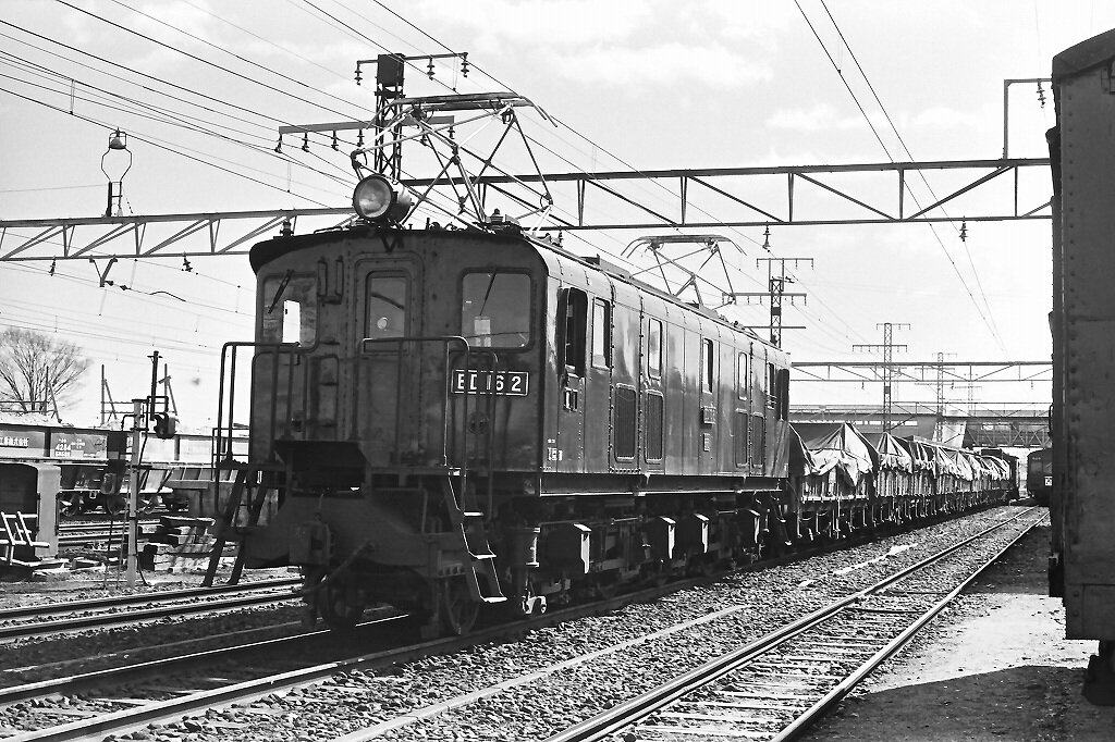 直営店に限定 旧型電気機関車 ED16（1） : 線路は続くよどこまでも 鉄道模型