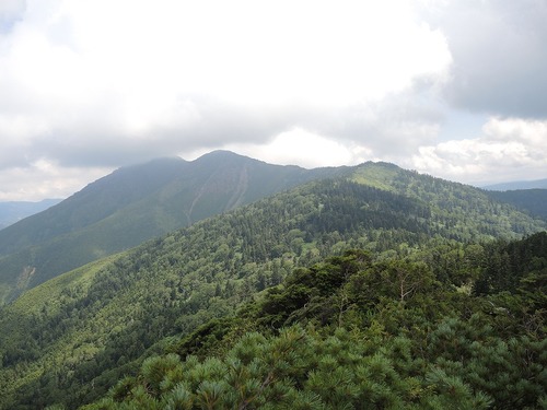 至仏山