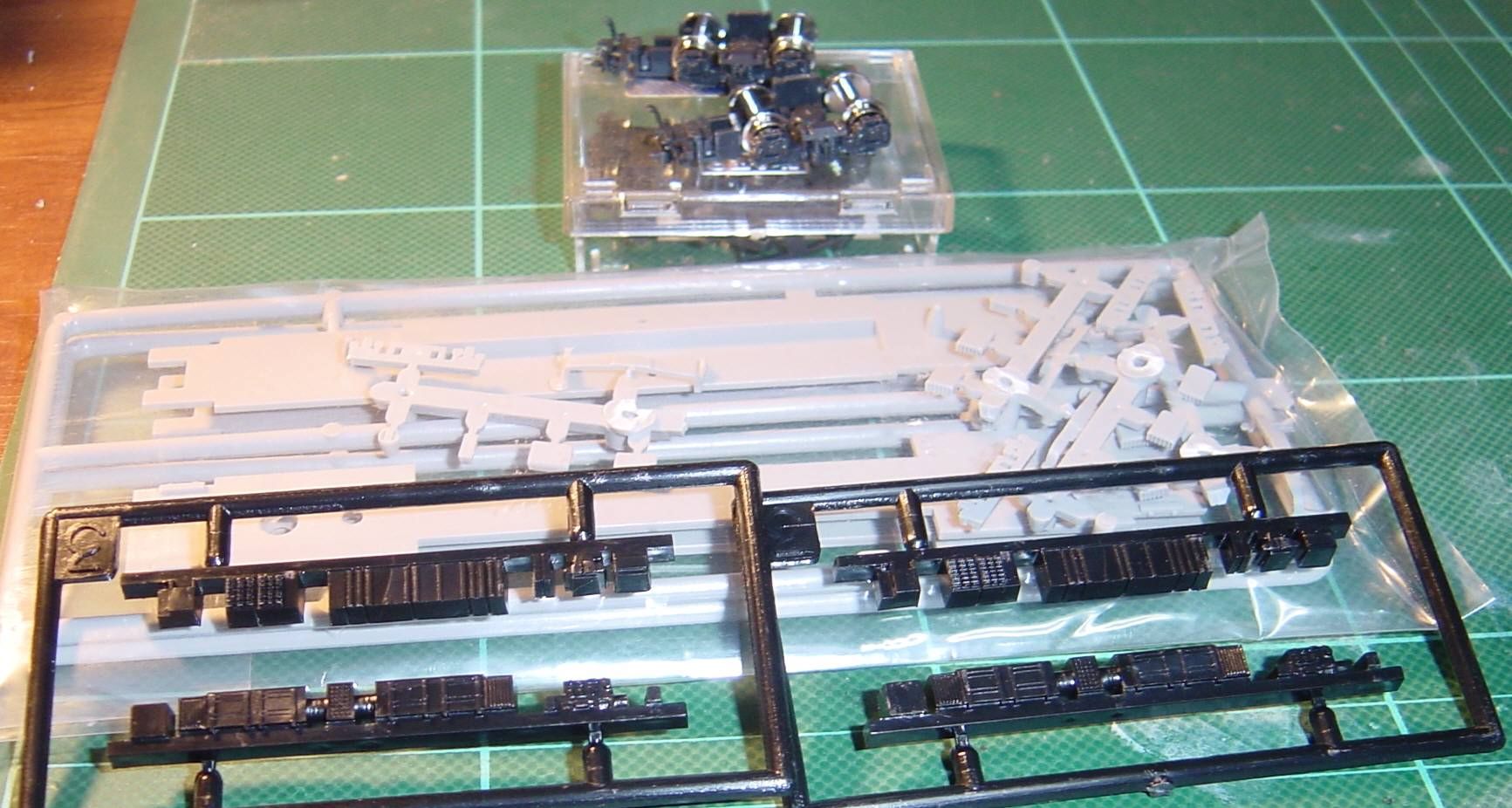 グリーンマックス クモヤ143形 塗装印刷済組立キット GM クモヤ