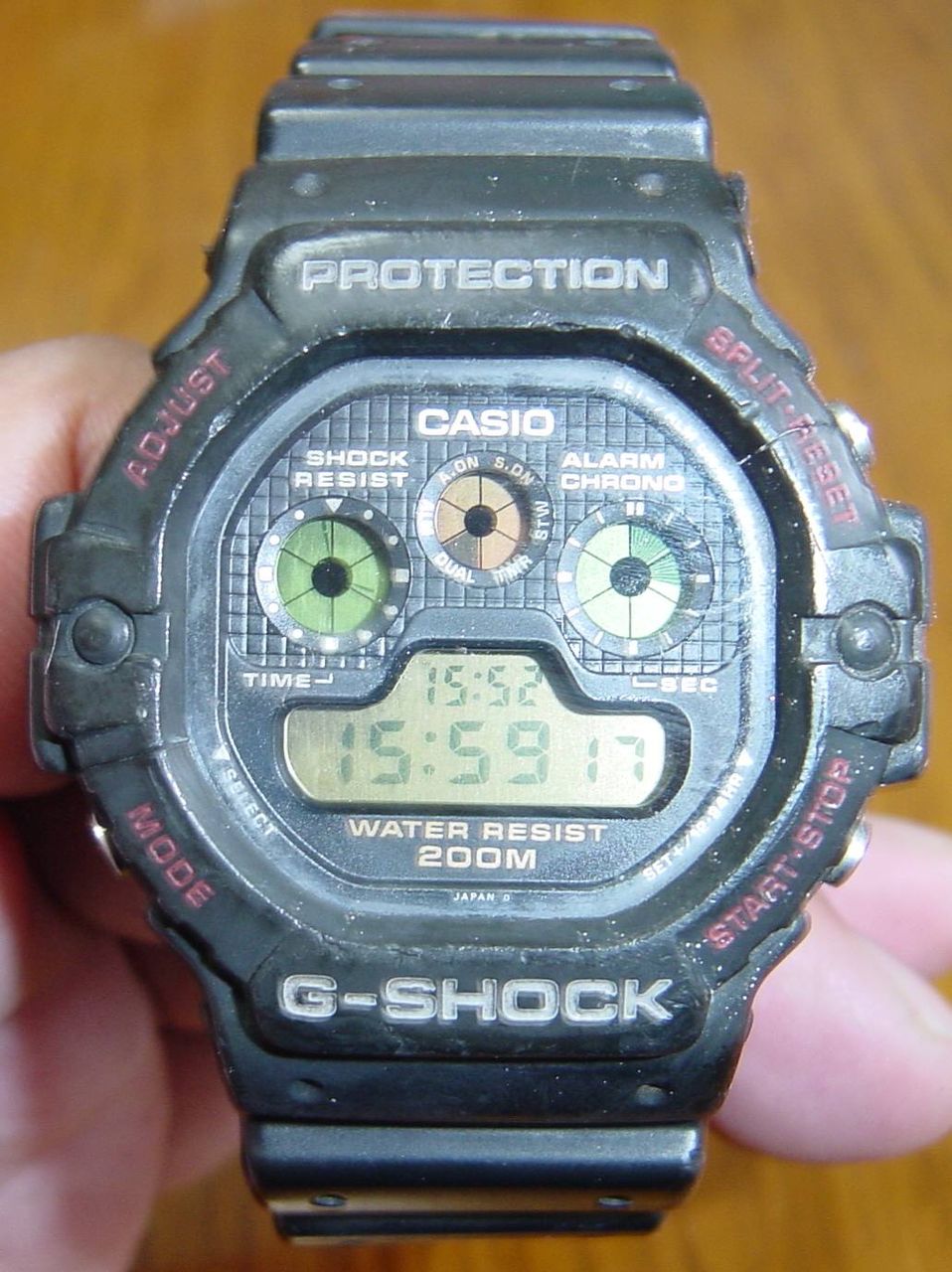 元に戻るか gショック dw 5900のベゼル修理 の巻 続 さくら の のほほん道楽絵巻 元に戻るか gショック dw 5900のベゼル修理 の巻 続 さくら の のほほん道楽絵巻