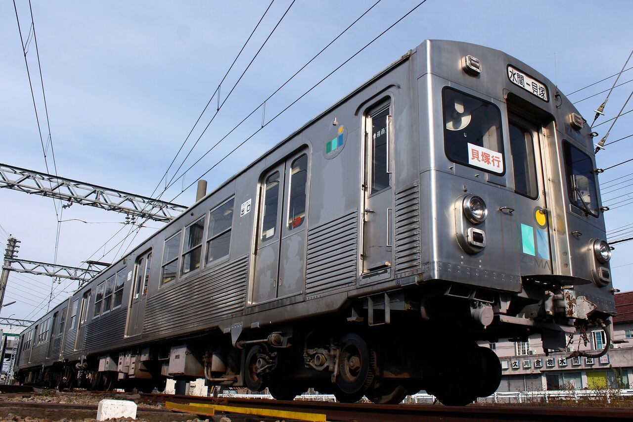車両デザインの時代別傾向とサイクルの話 たかしまのーと 0冊目