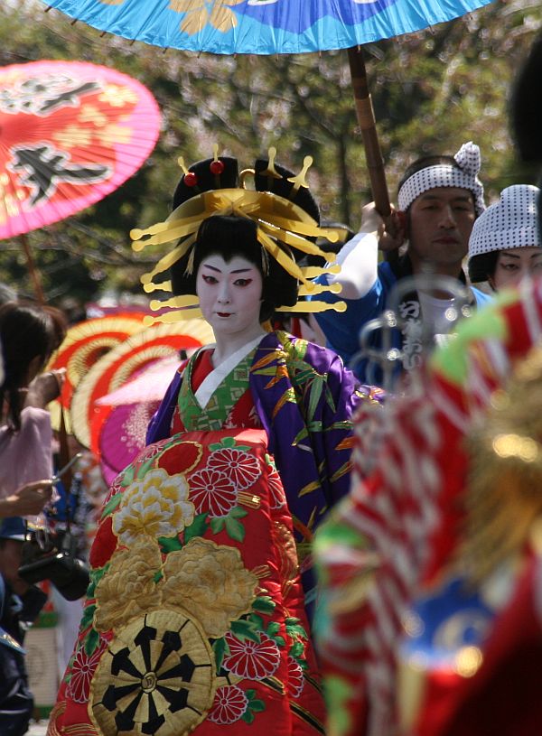 おいらん道中 花みてダンゴ おいらん道中 花みてダンゴ
