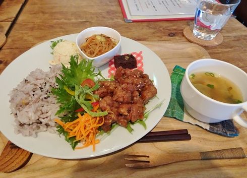 こんなの待ってた 健康に良いカフェ くるみキッチン 藤枝市 さくら堂