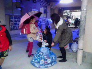 土合小アルミ缶3-1