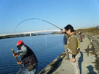 関東近郊 茨城のサーモンフィッシング Bouz Production 釣行記 関東近郊 茨城のサーモンフィッシング Bouz Production 釣行記