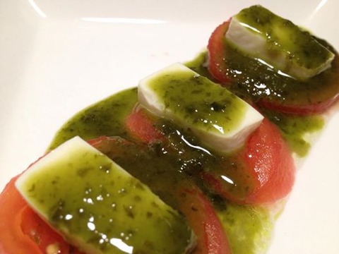 10959010_786680471411187_1014734914807022101_n[1]