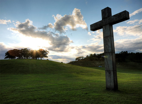 世界遺産　スコーグスシュルコゴーデン（森の墓地）