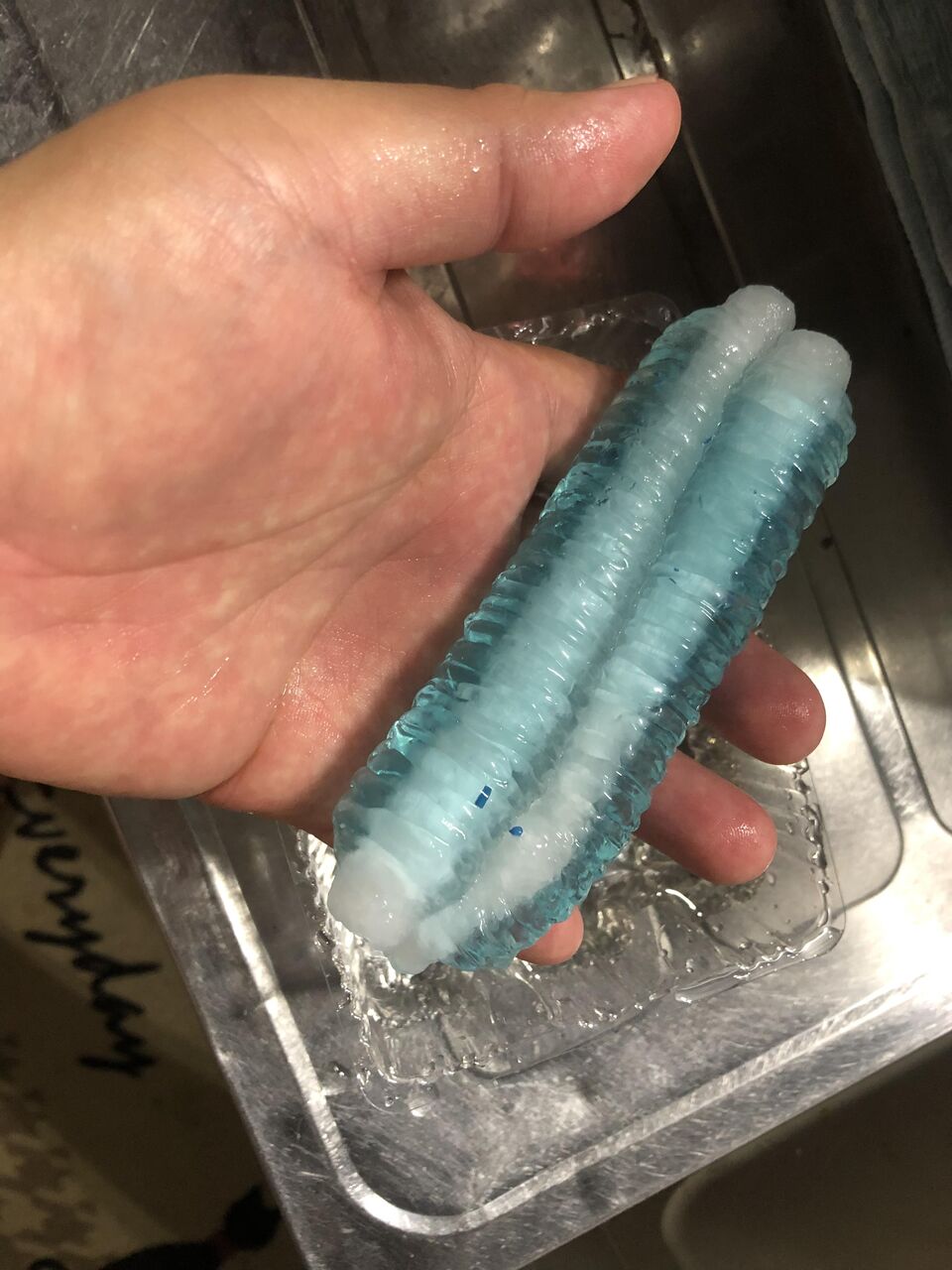 熱さまシート水に数時間浸けた結果ｗｗｗ たのしいまとめだよ