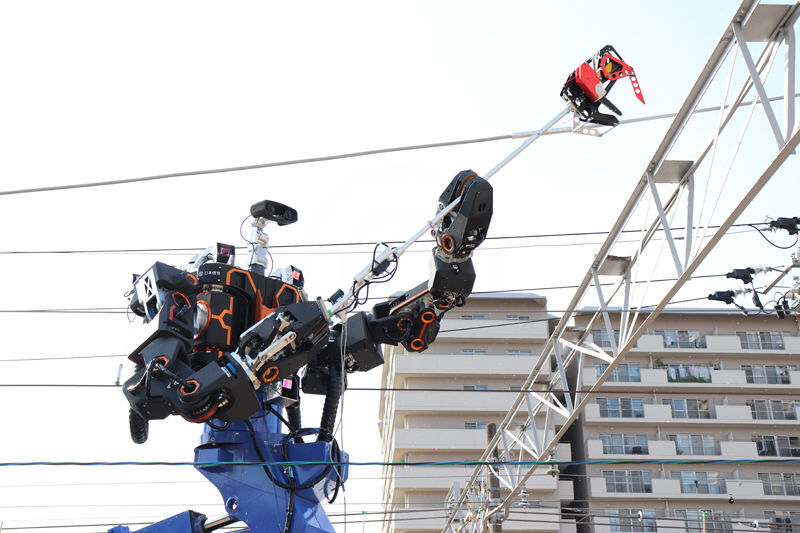 Jr西日本 超絶かっこいい人型重機ロボットを開発 たのしいまとめだよ