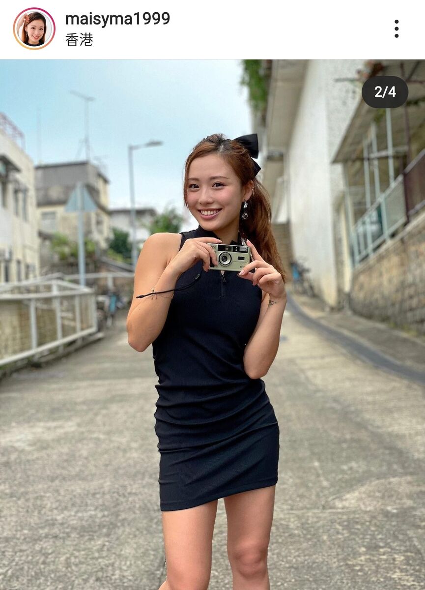 香港の美人女子フィギュアスケート選手がエチエチすぎる黒のミニスカート姿を披露 たのしいまとめだよ
