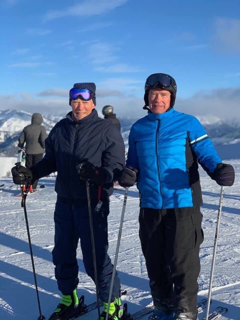 アーノルド・Schwarzenegger(76)さん、元気にスキーを楽しむ